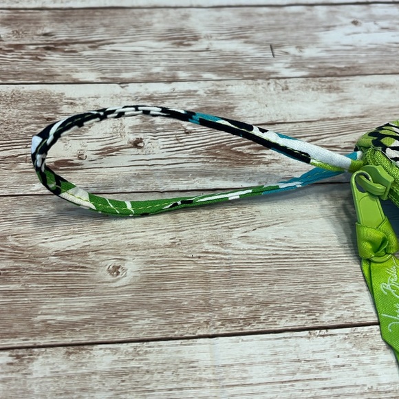 Vera Bradley Limes Up Clutch Wallet Wristlet Neon Floral Pattern Like New - Picture 12 of 13